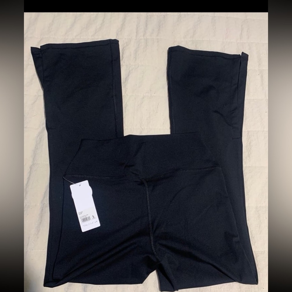 Yogalicious flared leggings